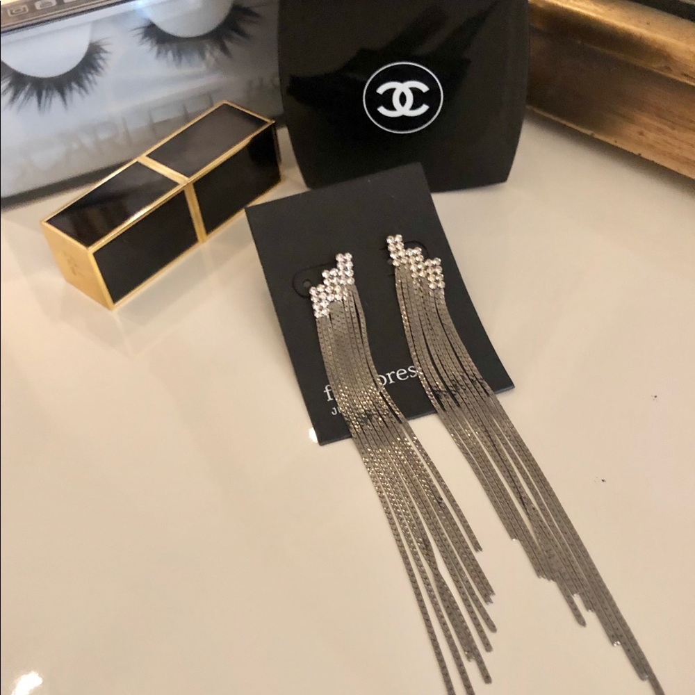 Free Press Evening Dangling Earrings